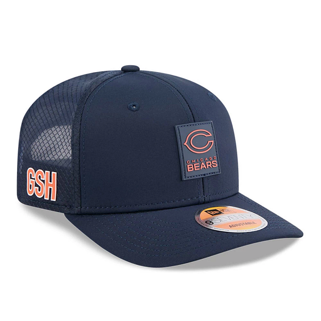 Chicago Bears NFL New Era Men's Navy 9Seventy C Logo 2025 Sideline Hot Weather Trucker Snapback