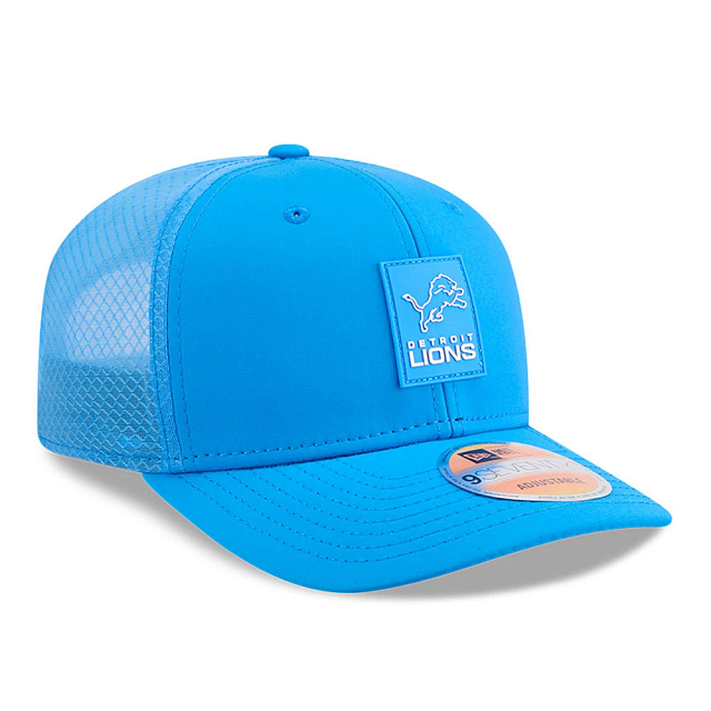 Detroit Lions NFL New Era Men's Honolulu Blue 9Seventy 2025 Sideline Hot Weather Trucker Snapback