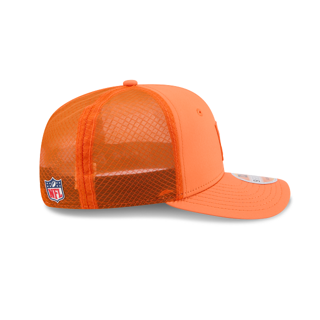 Denver Broncos NFL New Era Men's Orange 9Seventy 2025 Sideline Hot Weather Trucker Snapback
