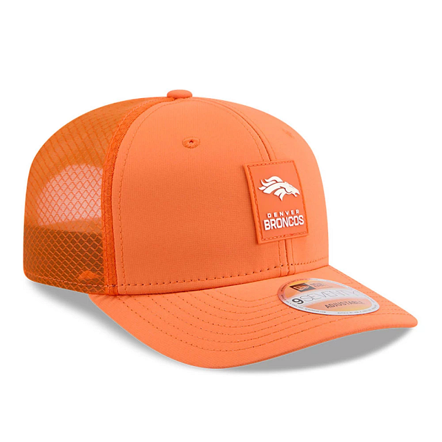 Denver Broncos NFL New Era Men's Orange 9Seventy 2025 Sideline Hot Weather Trucker Snapback