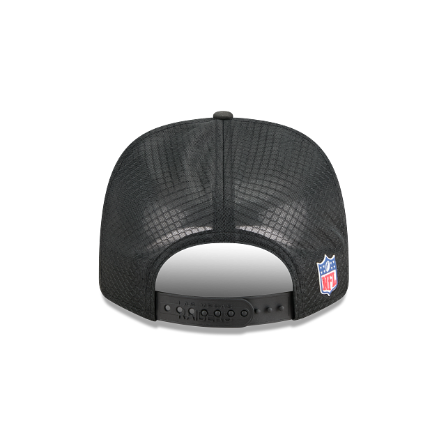 Las Vegas Raiders NFL New Era Men's Black 9Seventy 2025 Sideline Hot Weather Trucker Snapback