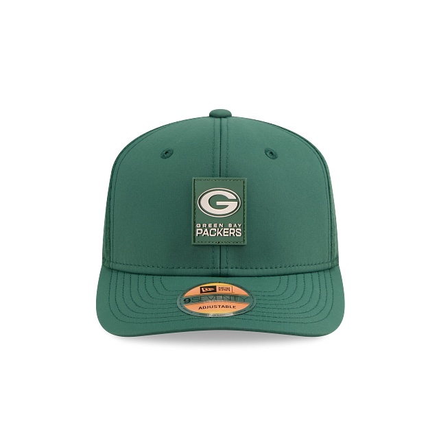 Green Bay Packers NFL New Era Men's Green 9Seventy 2025 Sideline Hot Weather Trucker Snapback