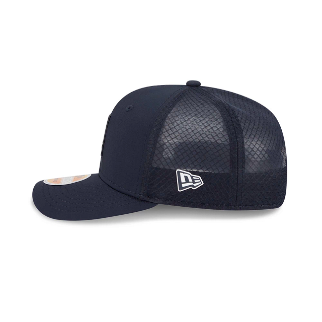 Houston Texans NFL New Era Men's Navy 9Seventy 2025 Sideline Hot Weather Trucker Snapback