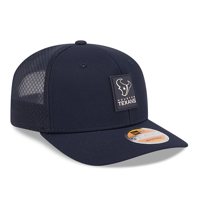 Houston Texans NFL New Era Men's Navy 9Seventy 2025 Sideline Hot Weather Trucker Snapback