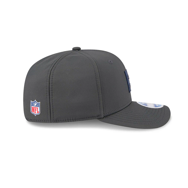Seattle Seahawks NFL New Era Men's Charcoal 9Seventy 2025 Sideline Stretch Snapback