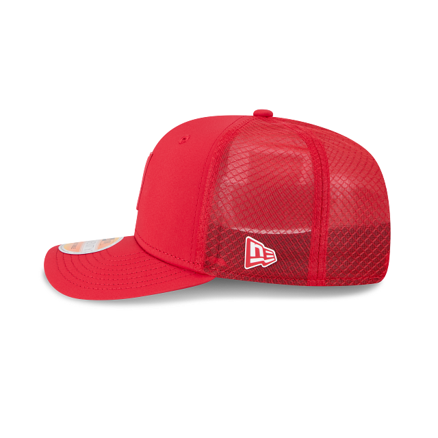Tampa Bay Buccaneers NFL New Era Men's Red 9Seventy 2025 Sideline Hot Weather Trucker Snapback