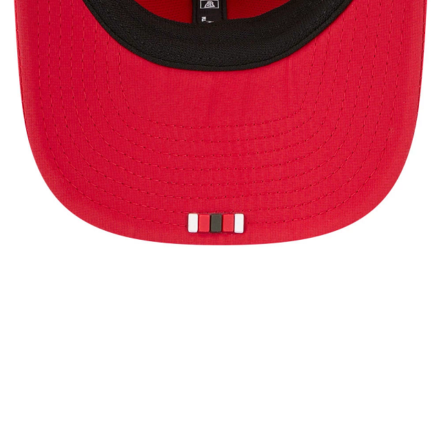 Tampa Bay Buccaneers NFL New Era Men's Red 9Seventy 2025 Sideline Hot Weather Trucker Snapback