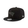 New England Patriots NFL New Era Men's Black on Black 9Fifty Basic Snapback