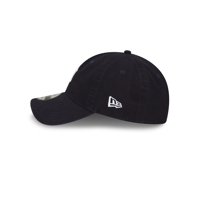 Detroit Tigers MLB New Era Men's Black 9Twenty Core Classic Adjustable Hat