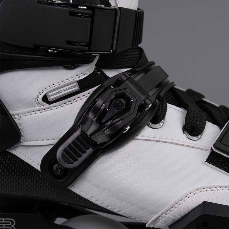 FR Spin White Skates