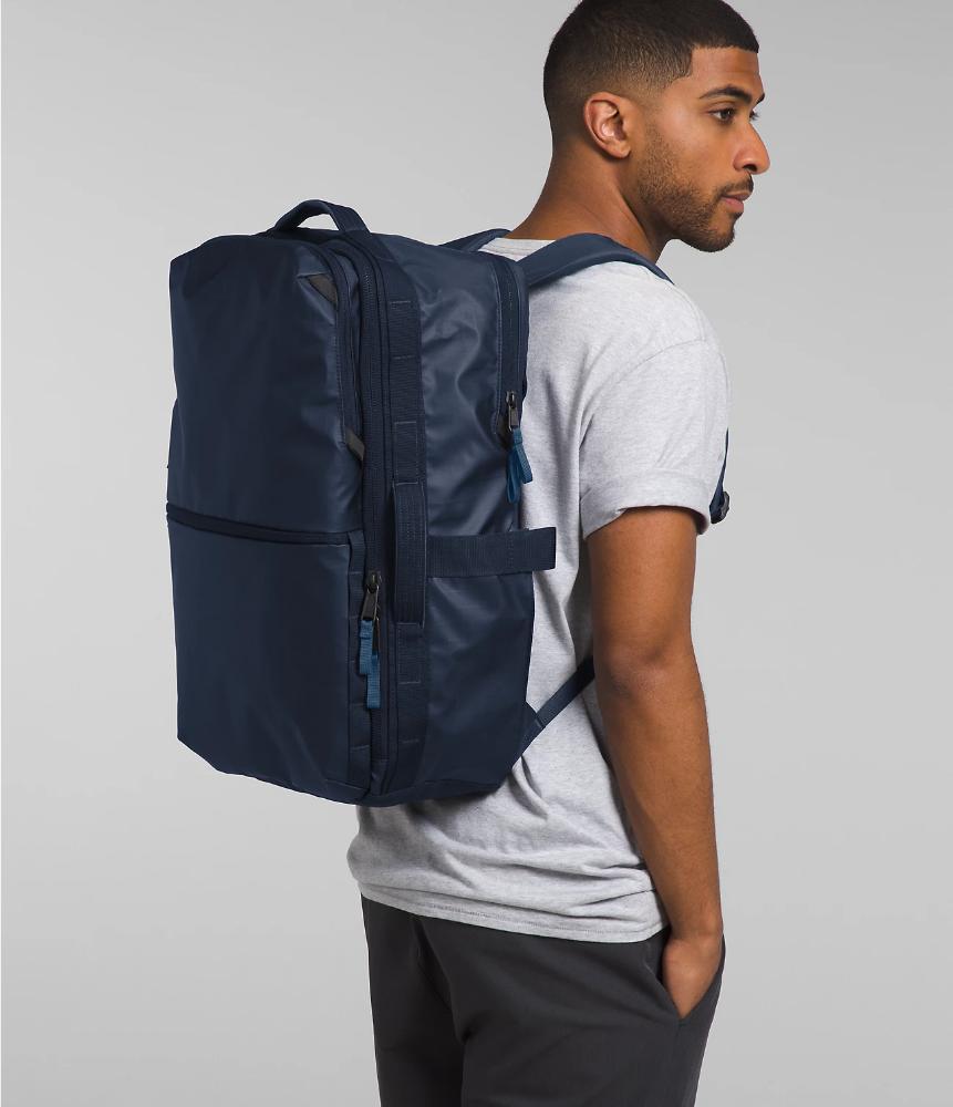The North Face - Base Camp Voyager Travel Pack - New Taupe Green/TNF Black-NPF