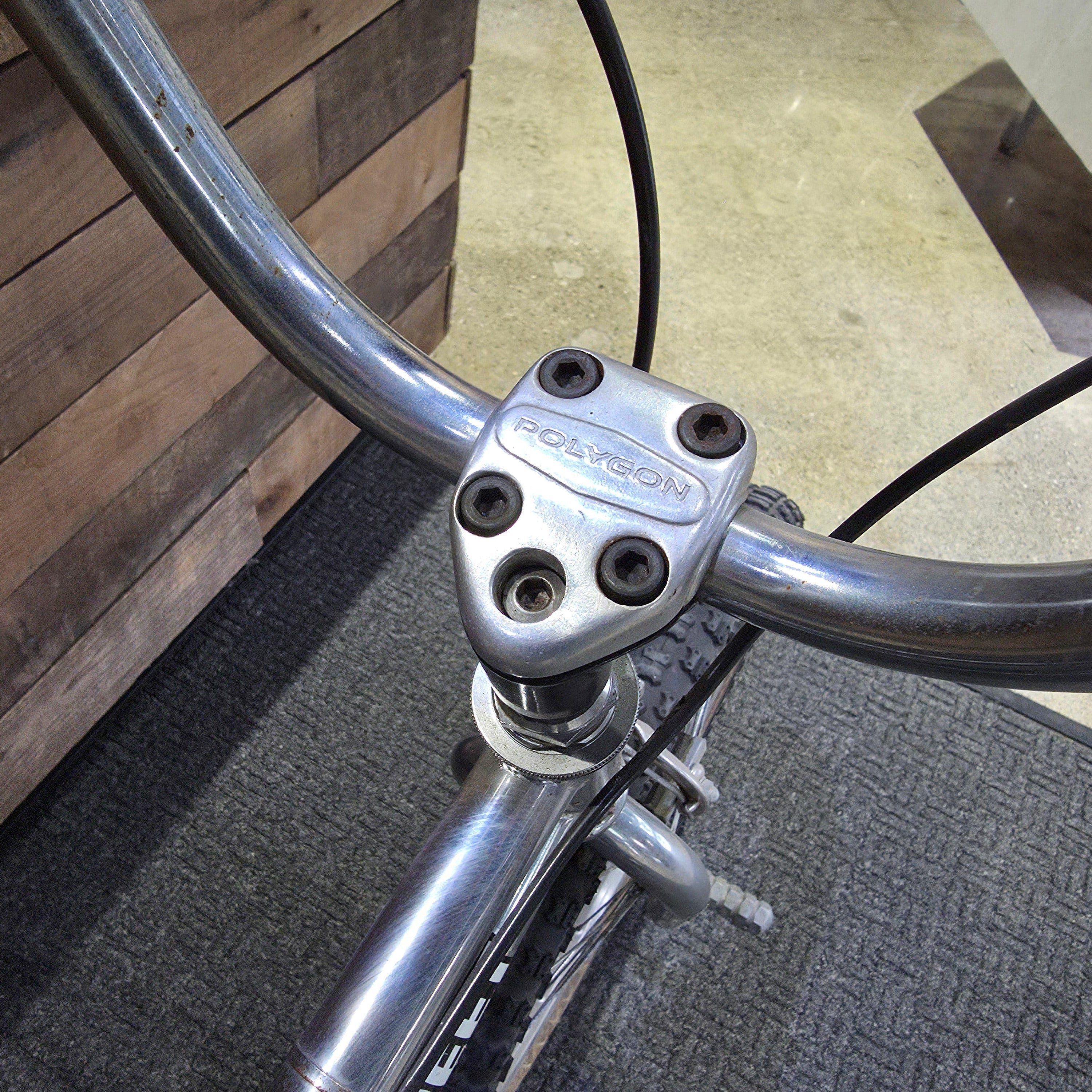 Hutch Pro Street Bike