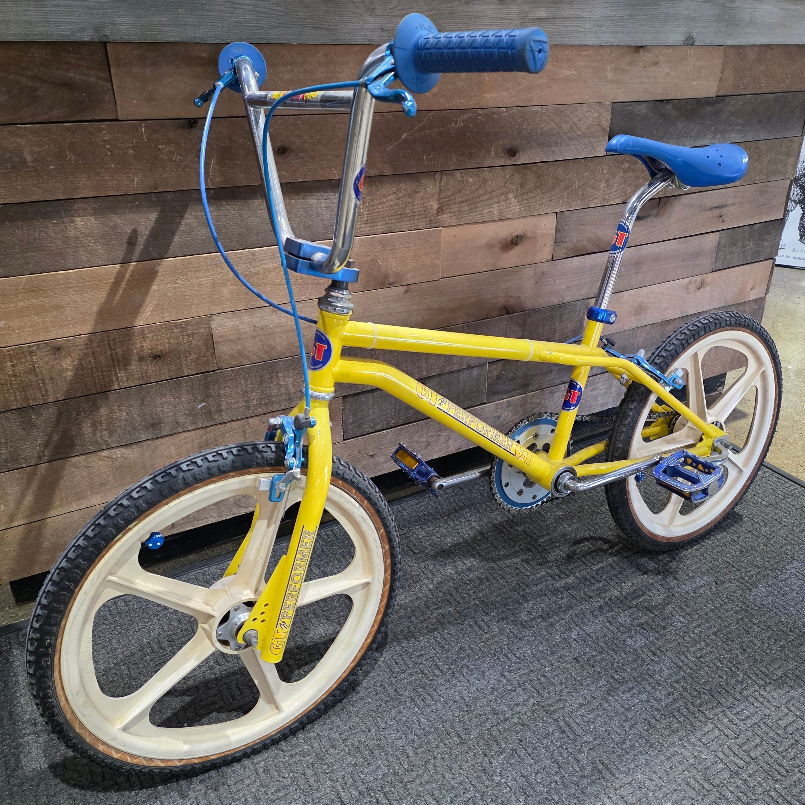 1985 GT Pro Performer USA Made Eddie Fiola Replica
