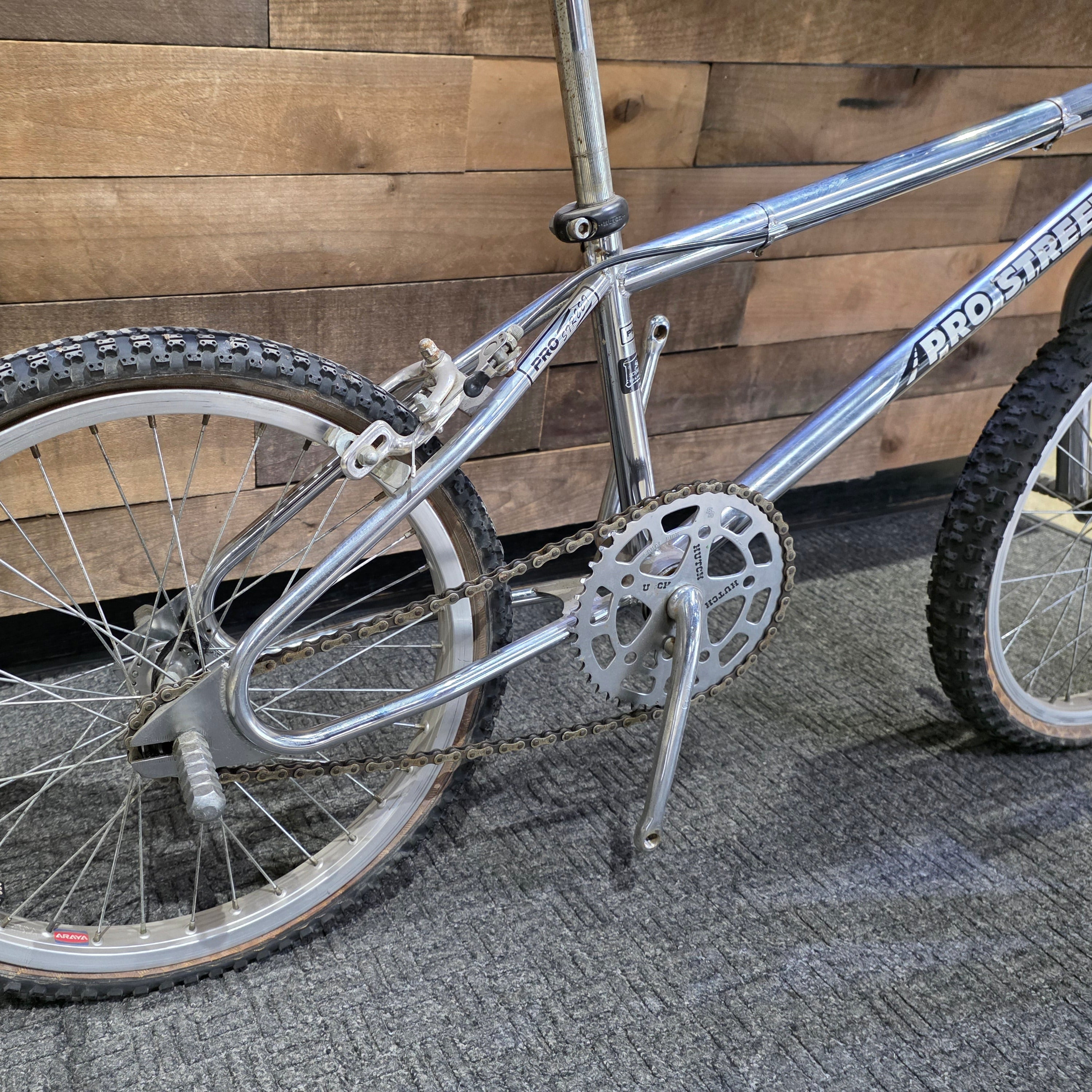 Hutch Pro Street Bike
