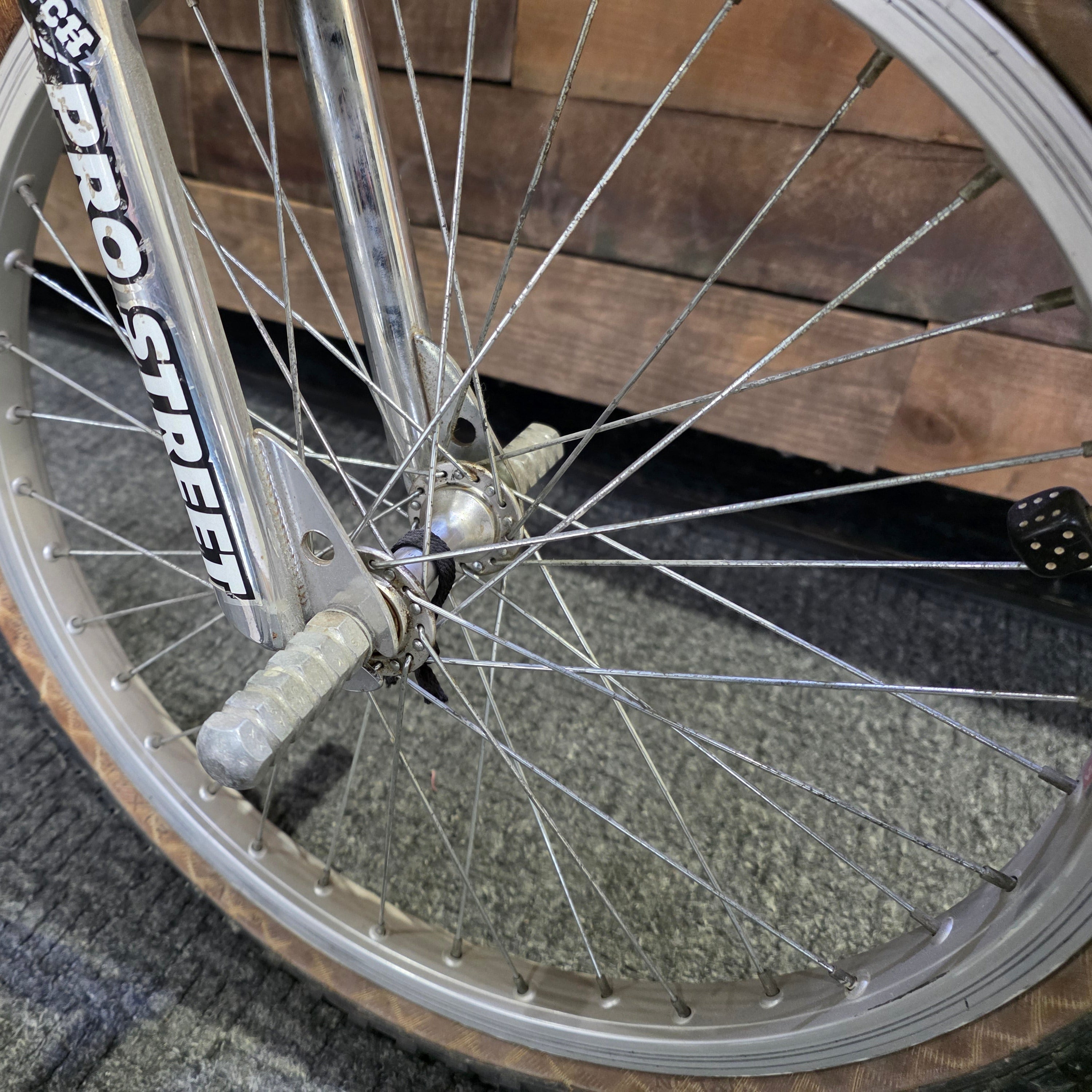 Hutch Pro Street Bike