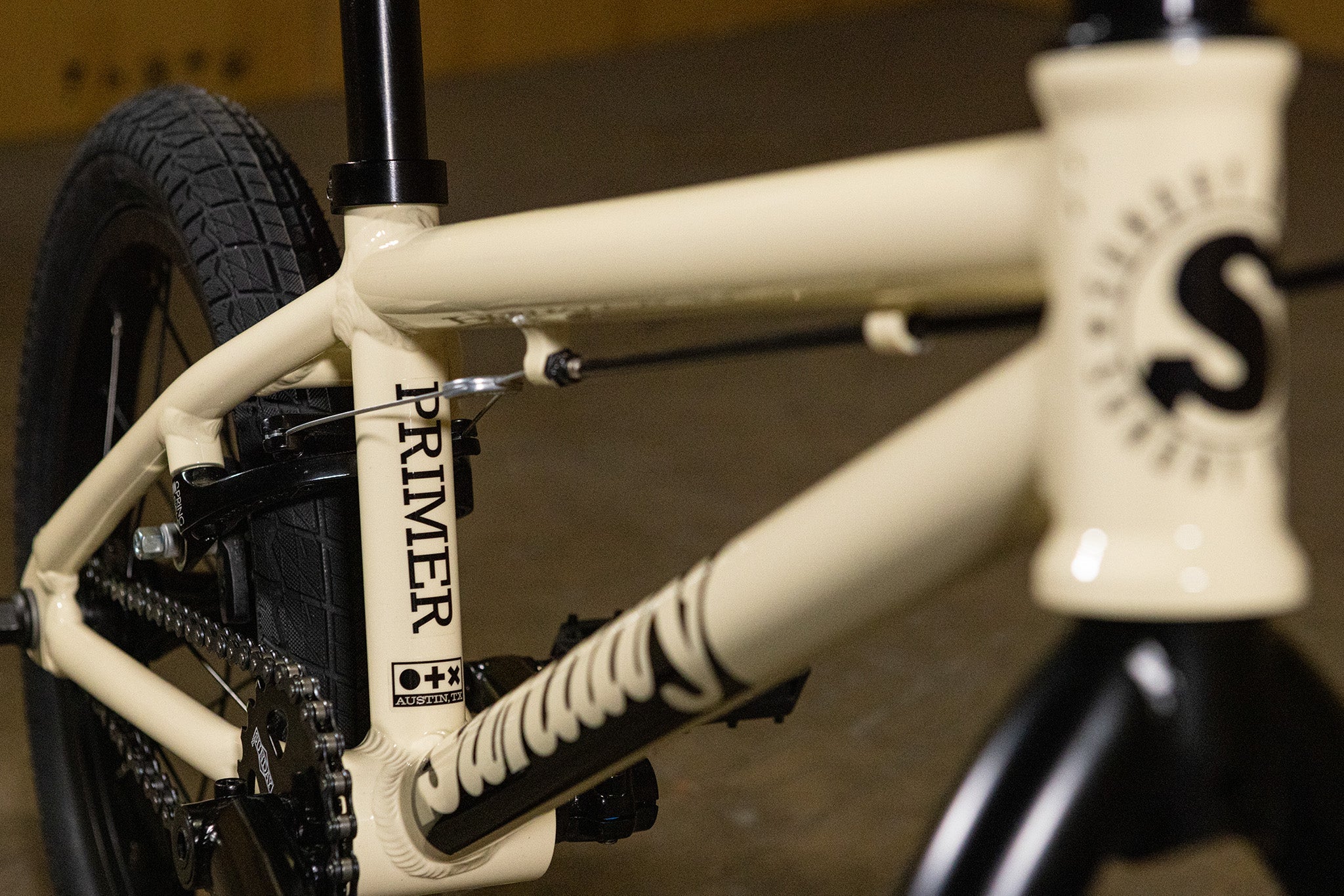 Sunday Aluminum Primer 16" Bike