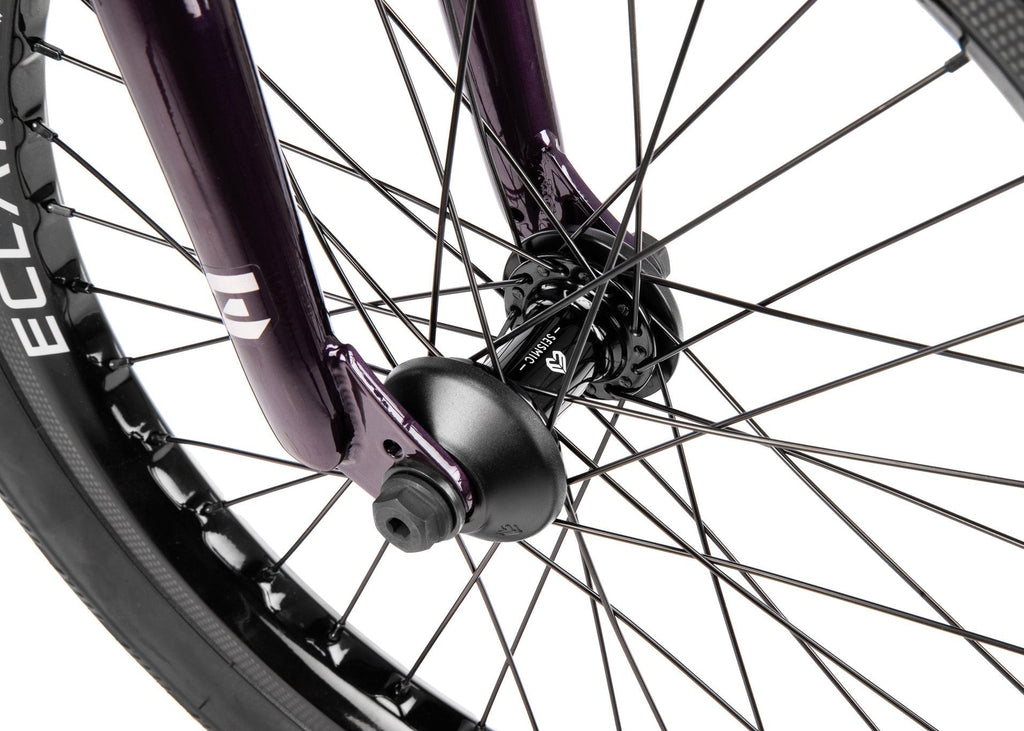 We The People Envy Carbonic Bike